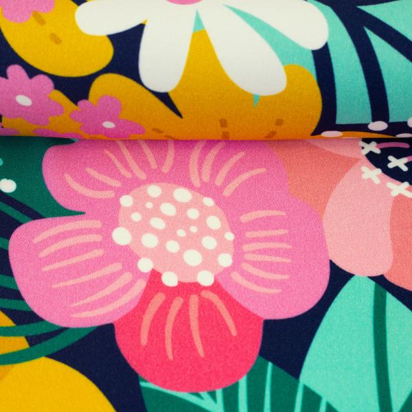 Viskose Plenty Blüten von Swafing by Käselotti